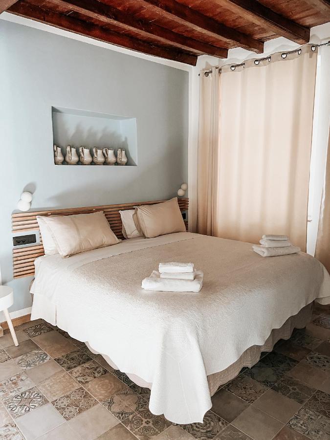 Residence La Pera Bugiarda Венария-Реале Экстерьер фото
