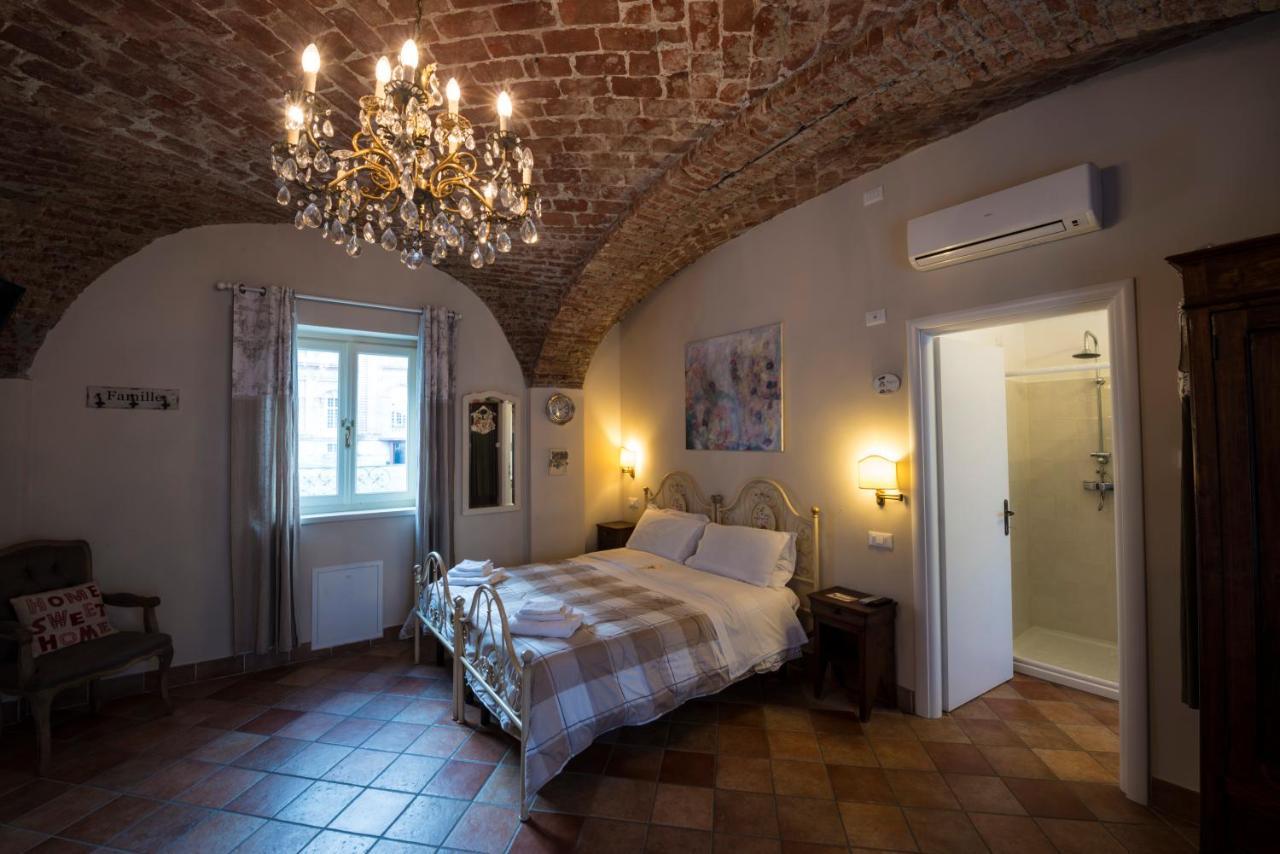 Residence La Pera Bugiarda Венария-Реале Экстерьер фото